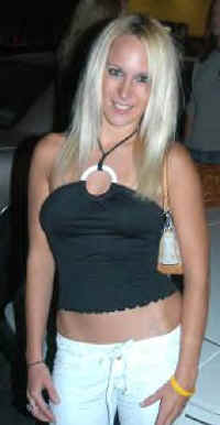 erinmoore.jpg (78465 bytes)